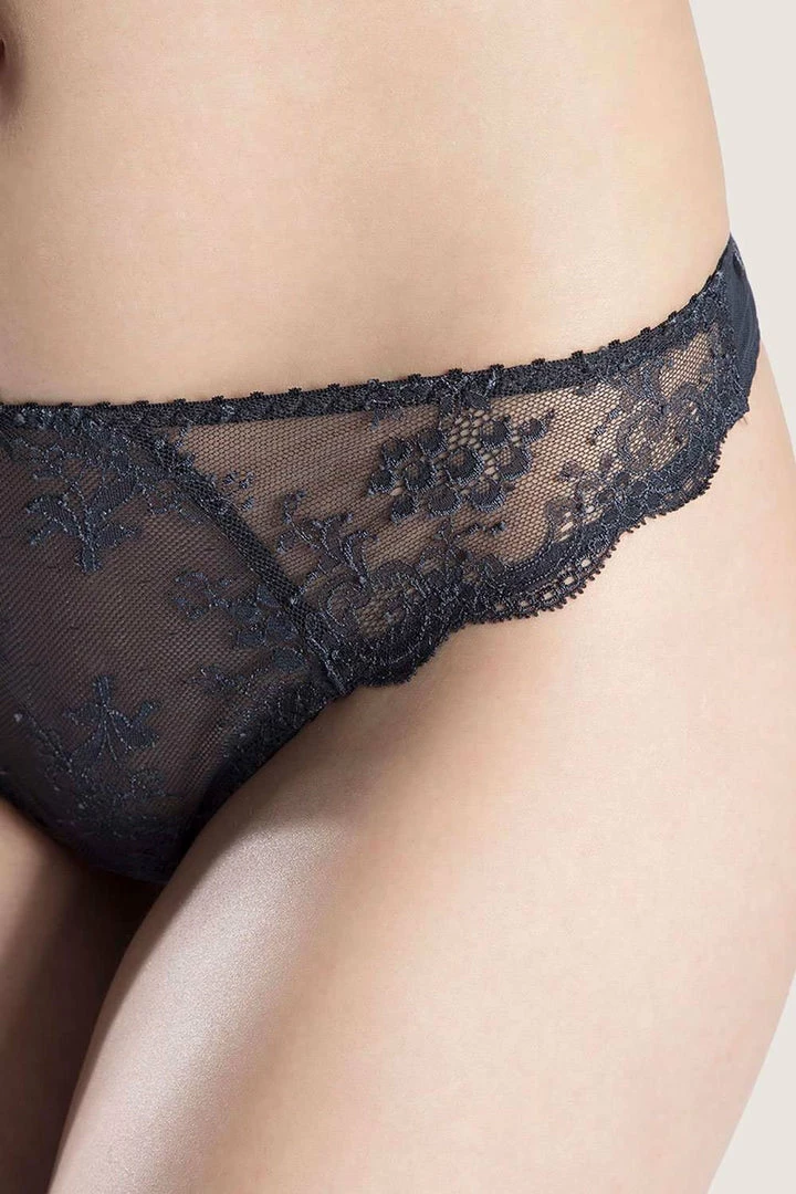 Aubade à L'Amour Tanga 5 Aubade à L'Amour Tanga