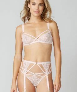 Journelle Karina Thong 11 Journelle Karina Thong