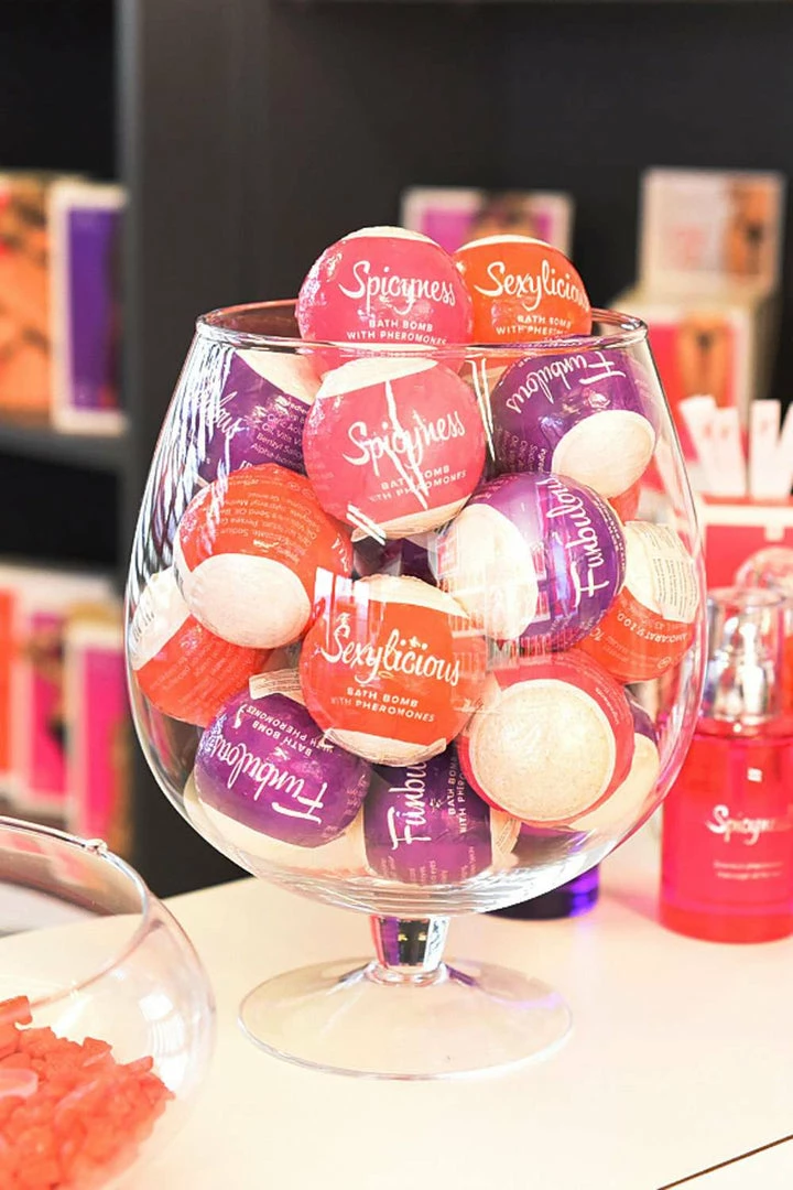 Obsessive Spicy Bath Bomb With Pheromones 100g Other Lingerie 3 Obsessive Spicy Bath Bomb With Pheromones 100g Other Lingerie