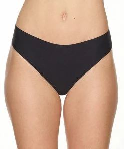 Commando Butter Mid-Rise Thong