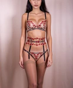 Edge O' Beyond Charlotte En Rouge Brilliant Thong Knickers 14 Edge O' Beyond Charlotte En Rouge Brilliant Thong Knickers