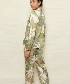 Fable & Eve Richmond Leaf Print Pyjama Set