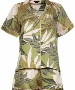 Fable & Eve Other Lingerie Richmond Leaf Print Shorty Set