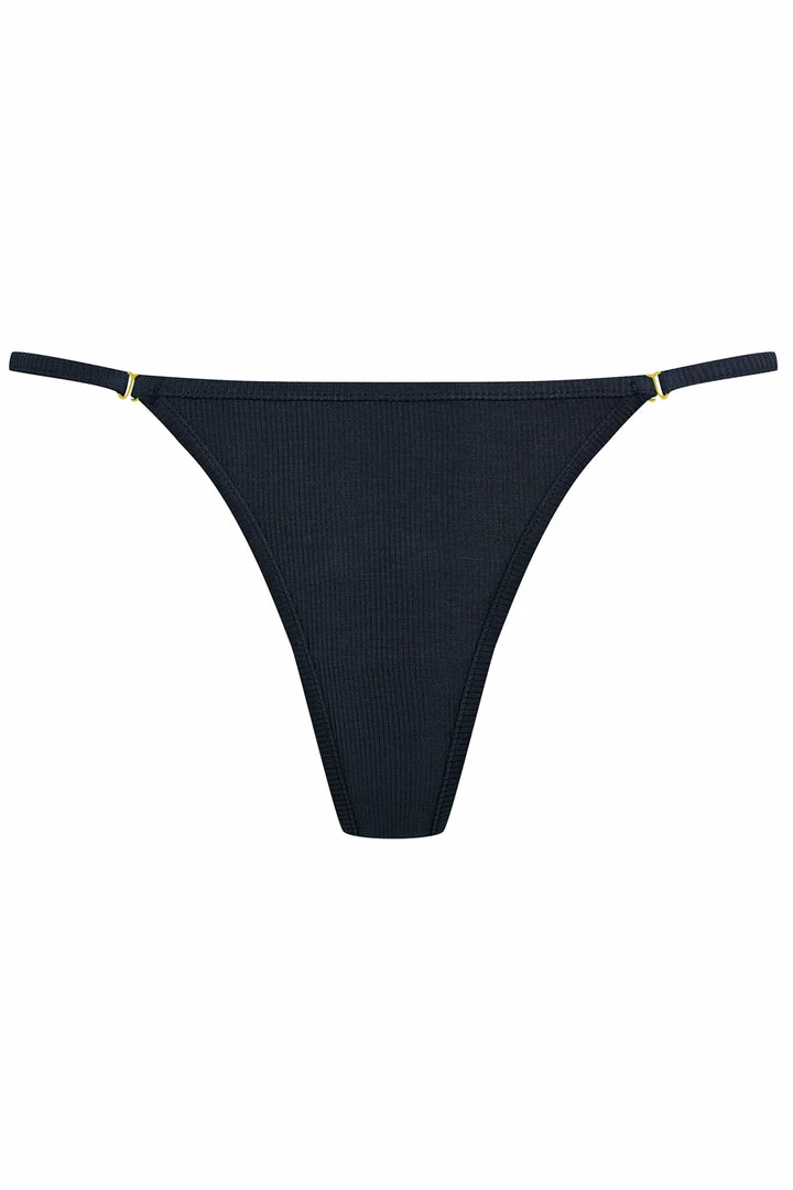 Maison Close La Femme Amazone Mini Thong 2 Maison Close La Femme Amazone Mini Thong