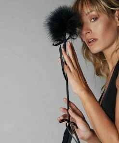 Maison Close Les Burlesques Long Feather Tickler With Ribbon